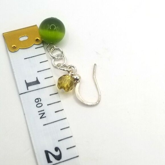 silver toned layered green floating Beaded womans necklace and earrings set. - Picture 5 of 9